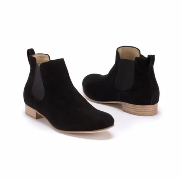 M. Gemi Chelsea Boot  Deserto Suede Ankle Flat Classic Minimalist Italy Black 7