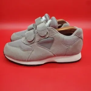 MacGregor Athletic Velcro Shoes Sneaker Men Size 6.5 Wide Suede Grey