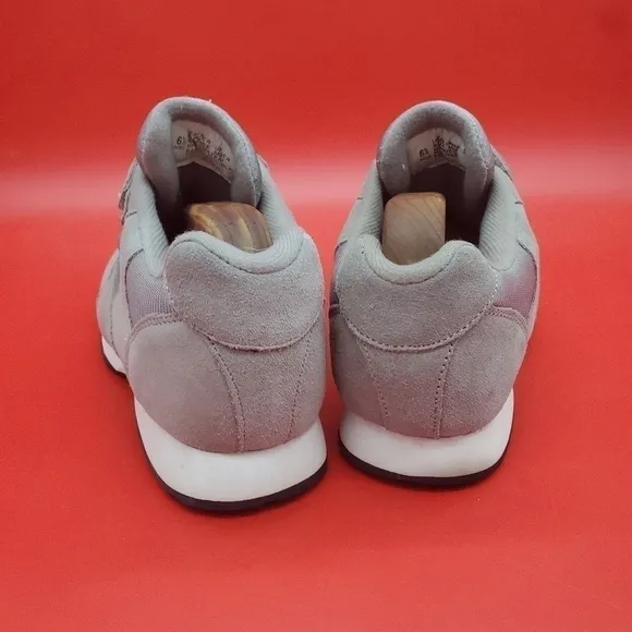 MacGregor Athletic Velcro Shoes Sneaker Men Size 6.5 Wide Suede Grey