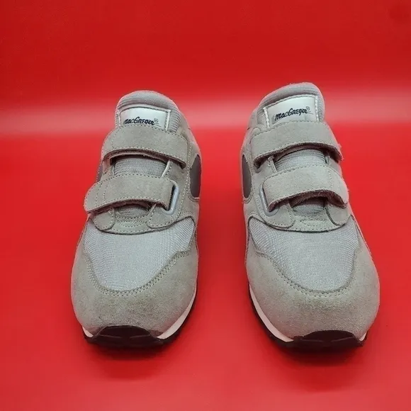 MacGregor Athletic Velcro Shoes Sneaker Men Size 6.5 Wide Suede Grey