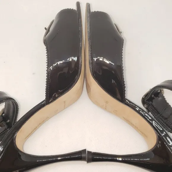 MANOLO BLAHNIK Black Patent Leather Sandals, 39.5