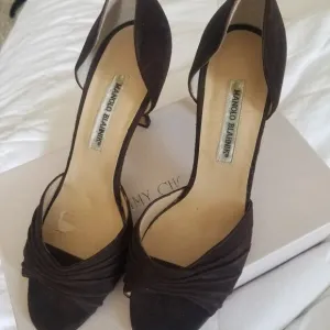 Manolo Blahnik Brown Heels