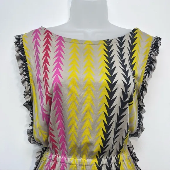 Marc by Marc Jacobs Chevron Stripe Ruffle Dress Colorful Sleeveless Size XS