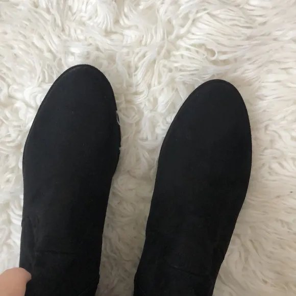 MARC FISHER Black Flat Over the Knee Boots
