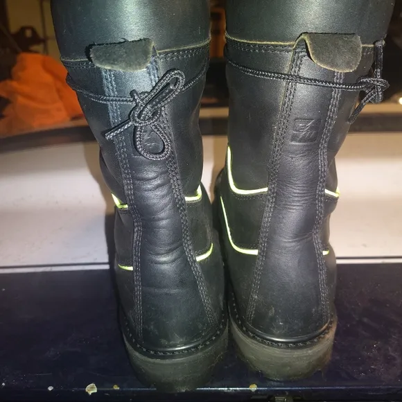 Matterhorn Footwear High Viz Yellow And Black Tactical Boots.. Size-11... NTN!!