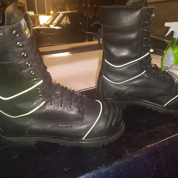 Matterhorn Footwear High Viz Yellow And Black Tactical Boots.. Size-11... NTN!!