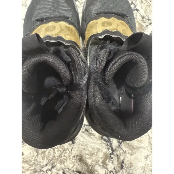 Men Nike KD Trey 5 X Basketball Shoe 9.5 Sneaker Black/Metallic Gold DD9538-010