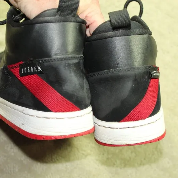 Men's 8.5 - Jordan Fadeaway Bred Mid-Top Basketball shoes