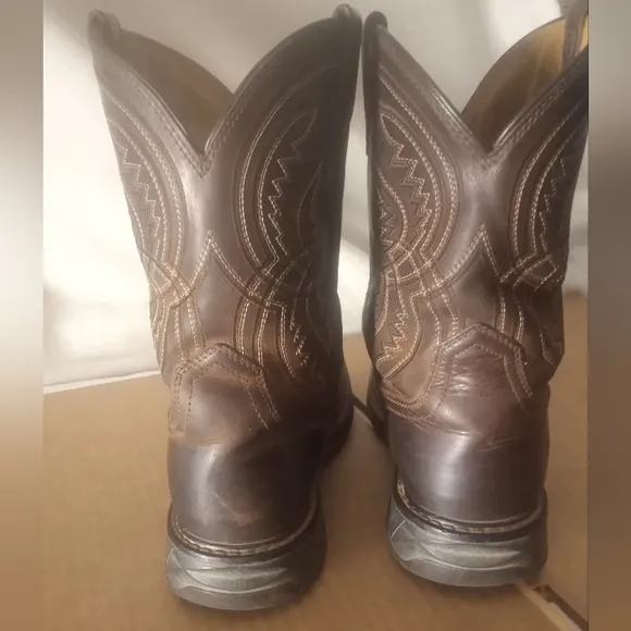 Men's ARIAT Work Soft toe Size US 6- Style #10042412.