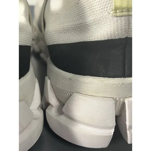 Men's Athletic Sneaker On Clouds OC CloudSwift 3 Size M7.5 White