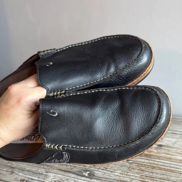 Men's Black Leather Slip-On Shoes