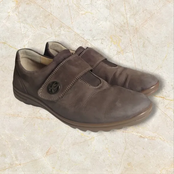 Men's Brown Casual Shoes