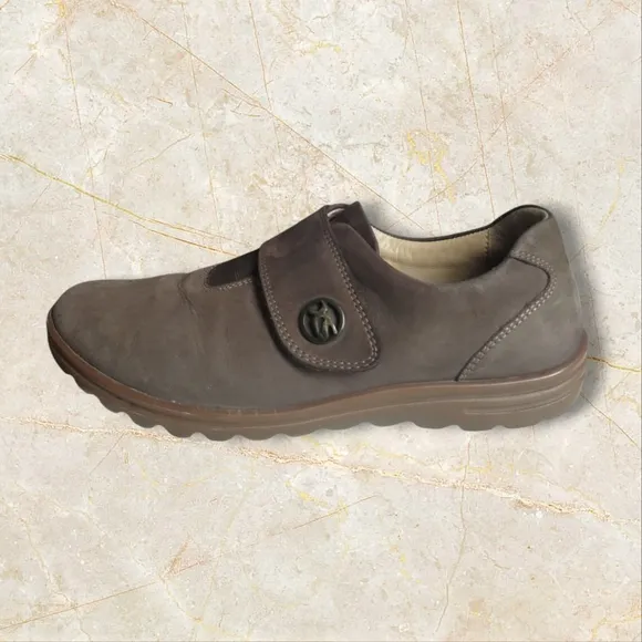 Men's Brown Casual Shoes
