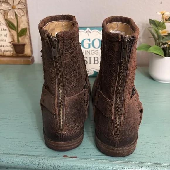 Men's Brown Leather Frye Boots SZ 11.5 D box 140