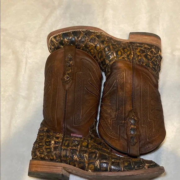Men's Brown Western Boots Pirarucu semi new I only use them once