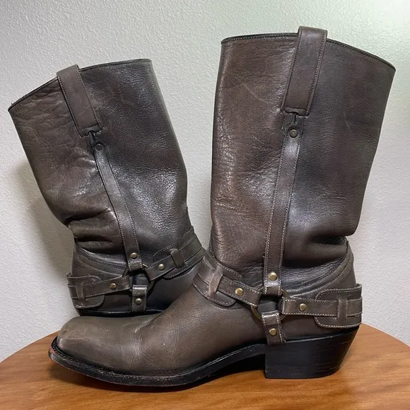 Men’s Frye 1873 Gray Leather Harness Motorcycle Square Toe Boots Mens 8.5D