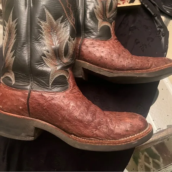 Men's Larry Mahan 9.5 D Nocona Brown and Black Cowboy Boots Western Ostridge