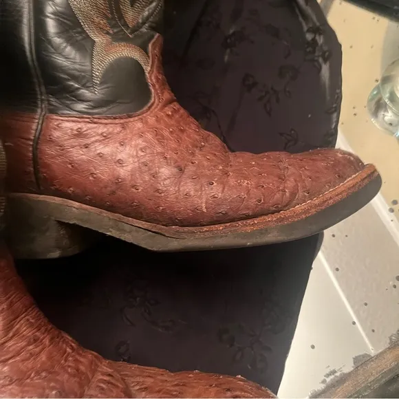 Men's Larry Mahan 9.5 D Nocona Brown and Black Cowboy Boots Western Ostridge