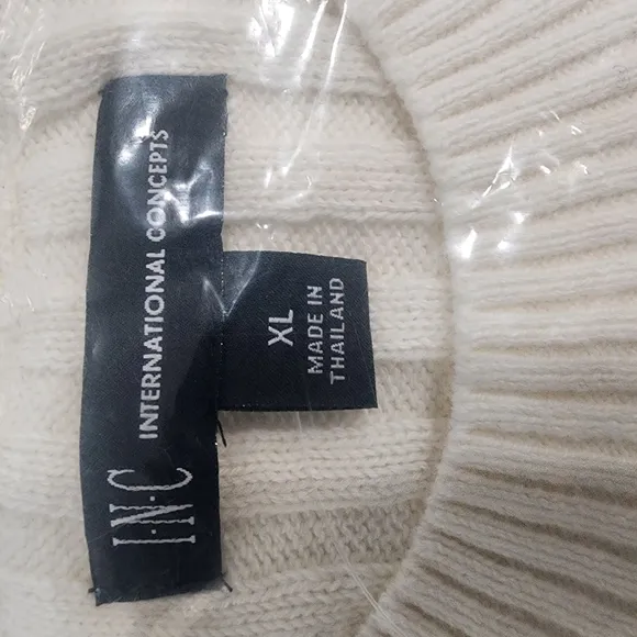 Men's  Mew With Tags I.N.C. Cream Pullover Ribbed  Sweater