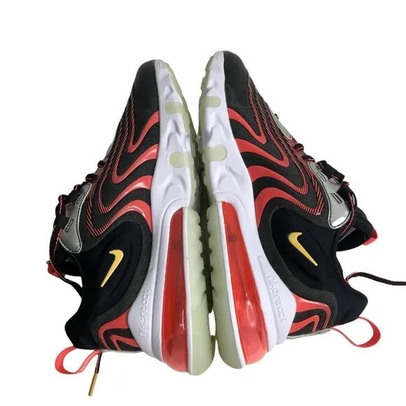 Men's Nike Air Max 270 React Engineered Running Shoes, size 8 CW7302- 001