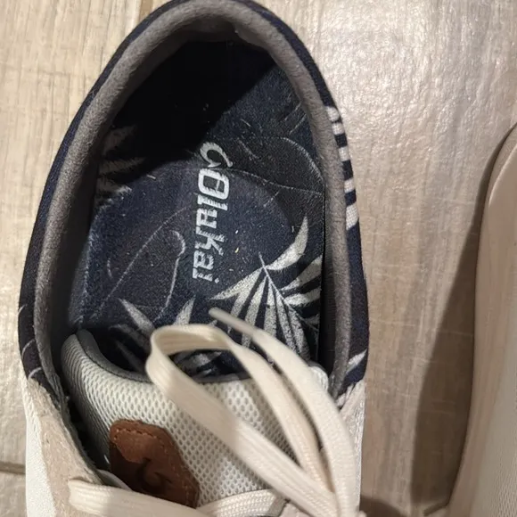 Men's White and Brown Casual Shoes