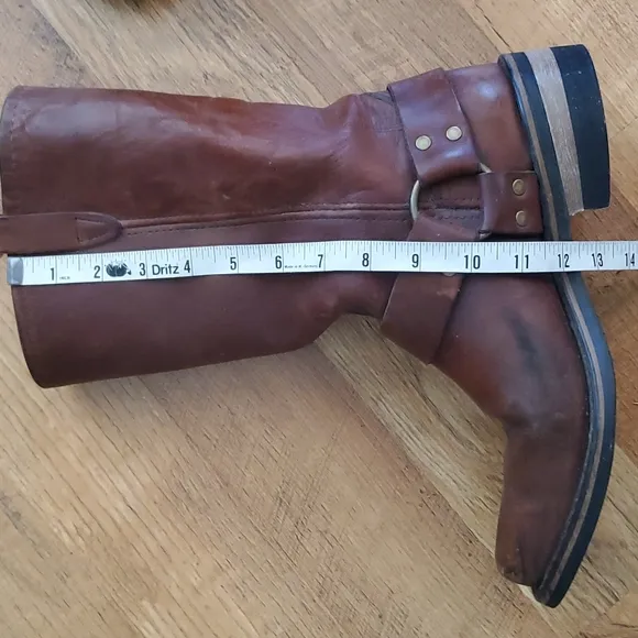 Mens Work Brown Leather Chemical and Oil Resistant Boots Size 8.5