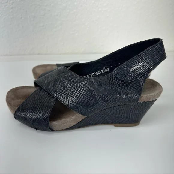 Mephisto Wide Strap Sandals Snake Python Slingback Belina Wedge Black 40 US 10