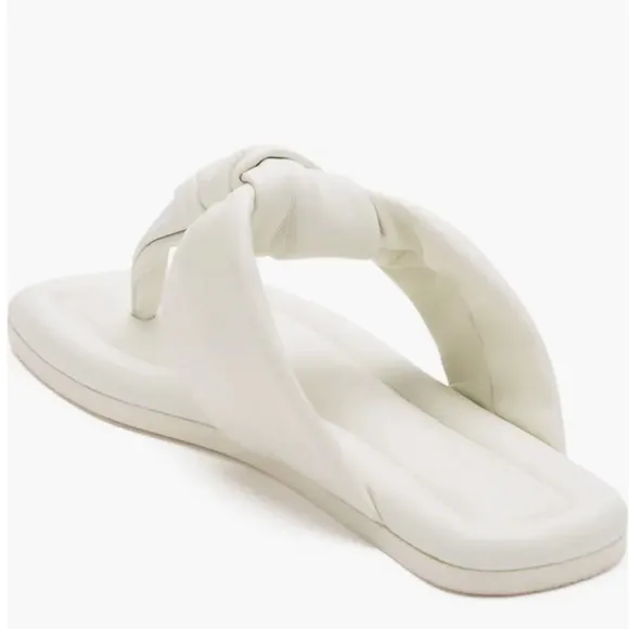 Mercedes Castillo Paloma Leather Flip Flop Thong Flat Sandal Size 7