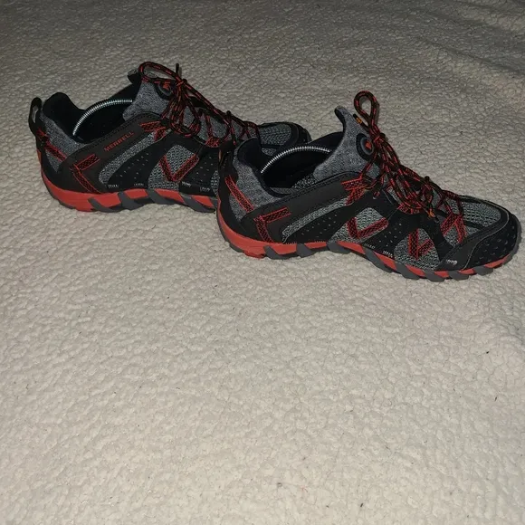 Merrell Men's Waterpro Maipo 2  Outdoor Water Hiking red and black Shoes size 8