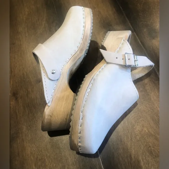 MIA Alma' Clog NWOT