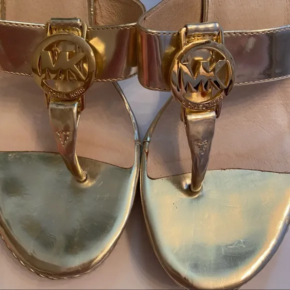 MICHAEL KORS SHOES NEW WEDGE GOLD FAUX LEATHER TAN ROPE SIDES SIZE 7.5