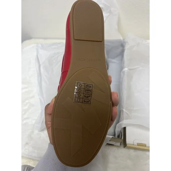 MICHAEL KORS SUTTON MOCCASIN CRIMSON WOMEN'S LEATHER FLAT SHOES SIZE 7 M