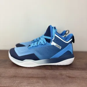 Moolah Kicks Womens 9.5 Basketball Shoes Neovolt Pro Blue Navy Volleyball NEW