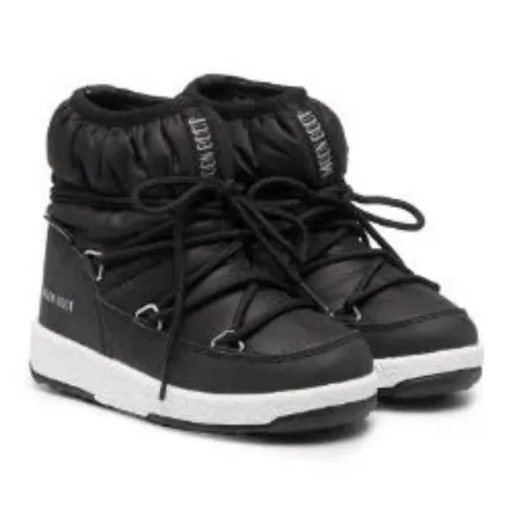 Moon Boot Kids ProTECHt low snow boots Size 2.5 Black &amp; White