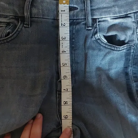 MOTHER DENIM High Waisted Looker in Miss Moody 2 Shoes Racer 26