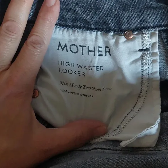 MOTHER DENIM High Waisted Looker in Miss Moody 2 Shoes Racer 26