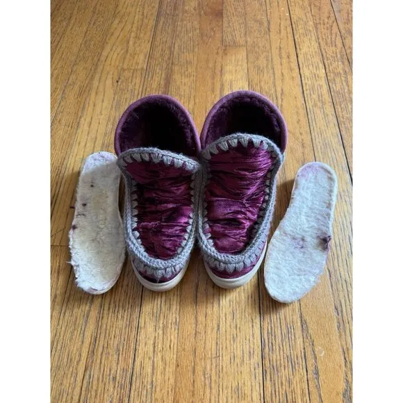 MOU $345 Eskimo overstitching Boots in Maroon Velvet Size 38 / 7.5