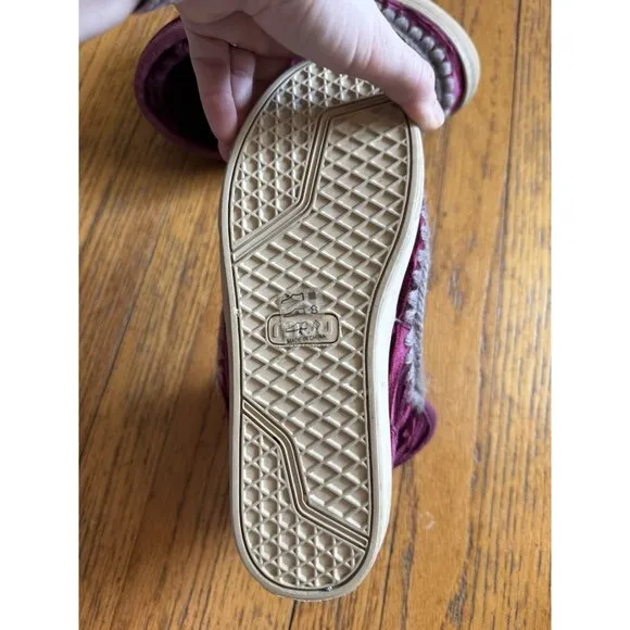 MOU $345 Eskimo overstitching Boots in Maroon Velvet Size 38 / 7.5