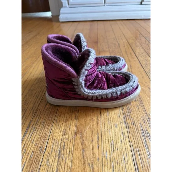MOU $345 Eskimo overstitching Boots in Maroon Velvet Size 38 / 7.5