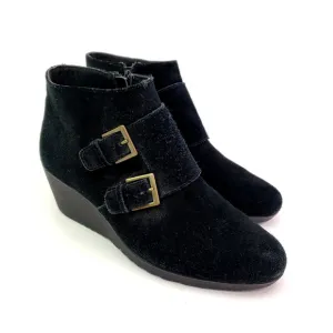 Munro Drew Monk Strap Womens Size 10 W Wide Black Suede Ankle Bootie Shoes