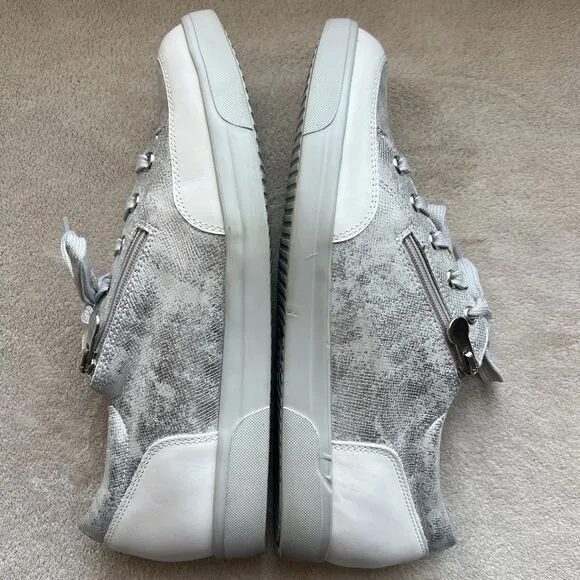 Munro Gabbie White Silver Metallic Printed Leather Sneakers Women 9.5 M Side Zip