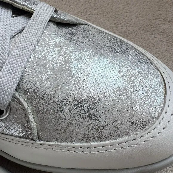 Munro Gabbie White Silver Metallic Printed Leather Sneakers Women 9.5 M Side Zip