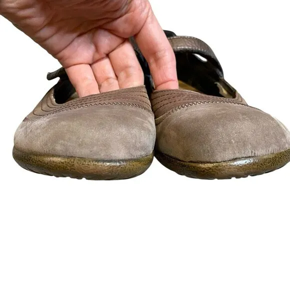 NAOT Kirei Mary Jane Flat Shoes Sz 9.5 EU 40 Brown Suede Leather Comfort Padded