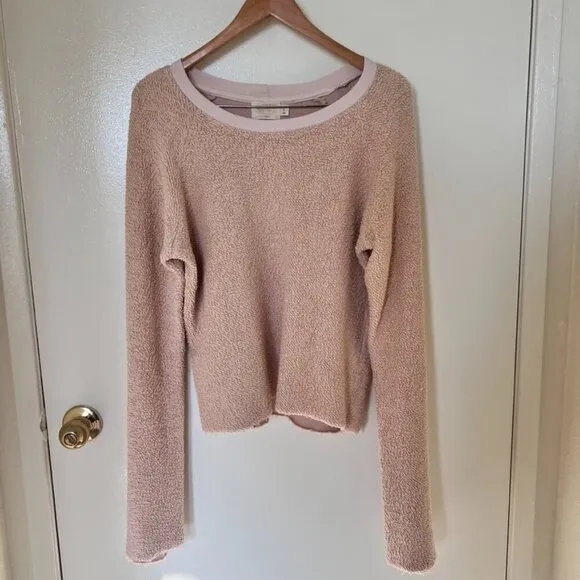Nation LTD Cream Fuzzy Raw Hem Flared Sleeve Sweater S​​