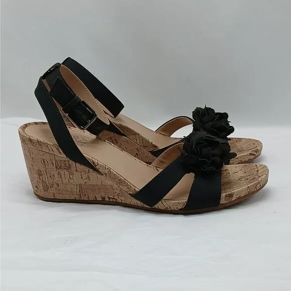 Naturalizer Areda Flower Wedge Sandals Womens 7.5M Black Cork Heel Shoes