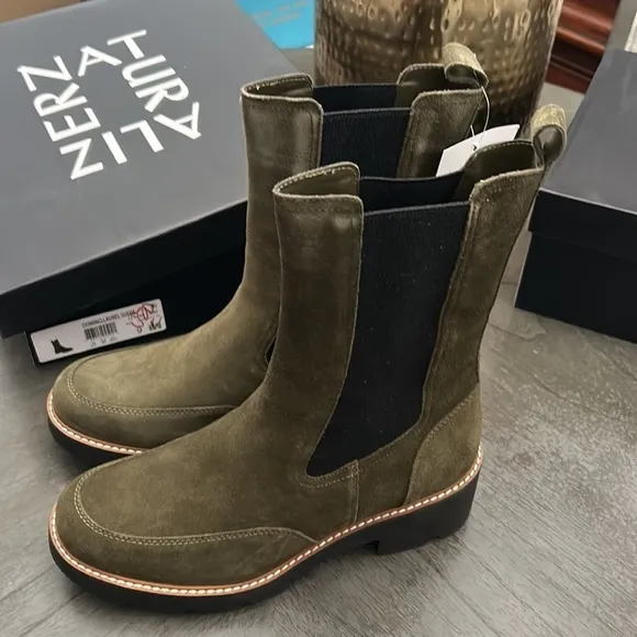 Naturalizer Domino Waterproof Chelsea Boot (Wide)