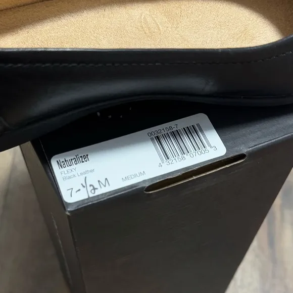 Naturalizer Flexy Flat Size 7.5 NWT