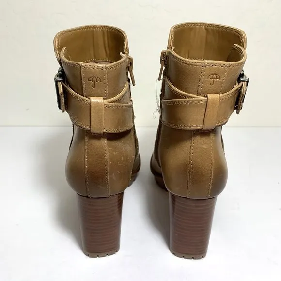 Naturalizer Lyra Boots Leather Buckle Lug Sole Heel Booties Dark Bamboo Size 6