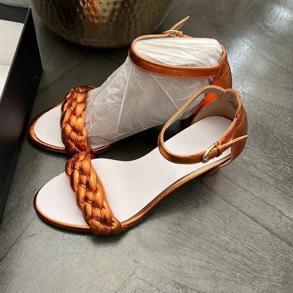 Naturalizer Vera Woven Pottery Leather