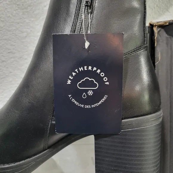 Naturalizer Verney Boots, NIB, 9.5